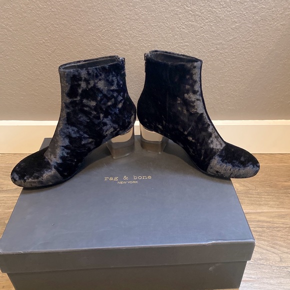 NIB - Rag & Bone Drea Black Velvet Boot - size 6.5 - Picture 4 of 14